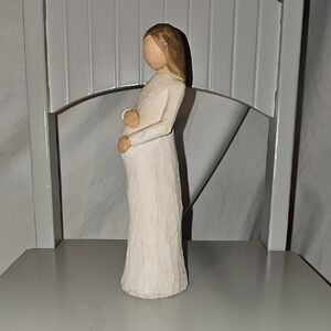 Willow Tree Cherish Figurine